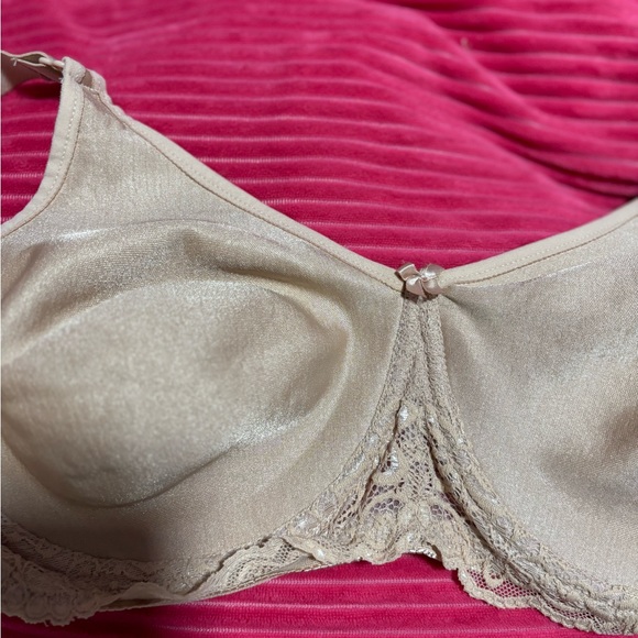 Bra - Picture 6 of 11